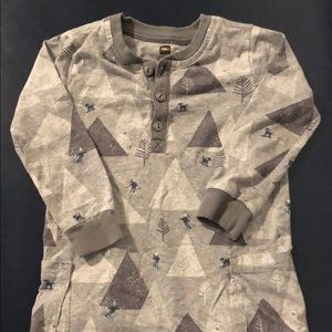 TEA skiing dogs/mountains full romper